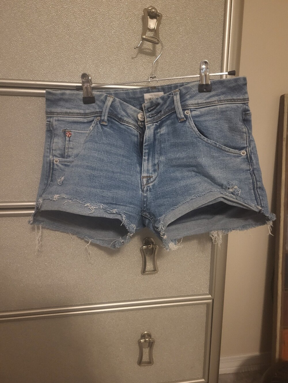 HUDSON Light Blue Distressed Denim Women's Shorts